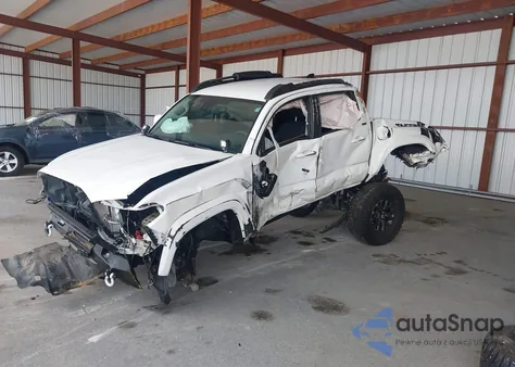 2020 Toyota Tacoma Double Cab/Sr5/Trd Sport/Trd Off Road из США, поврежденный, VIN 3TYAZ5CN4LT001740